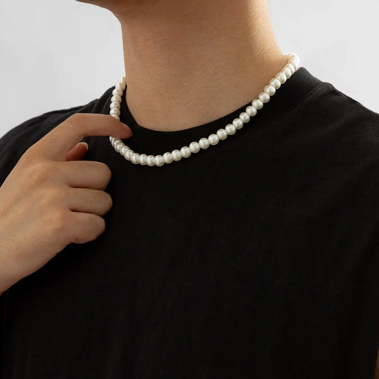 Finnegan Imitation Pearl Necklace
