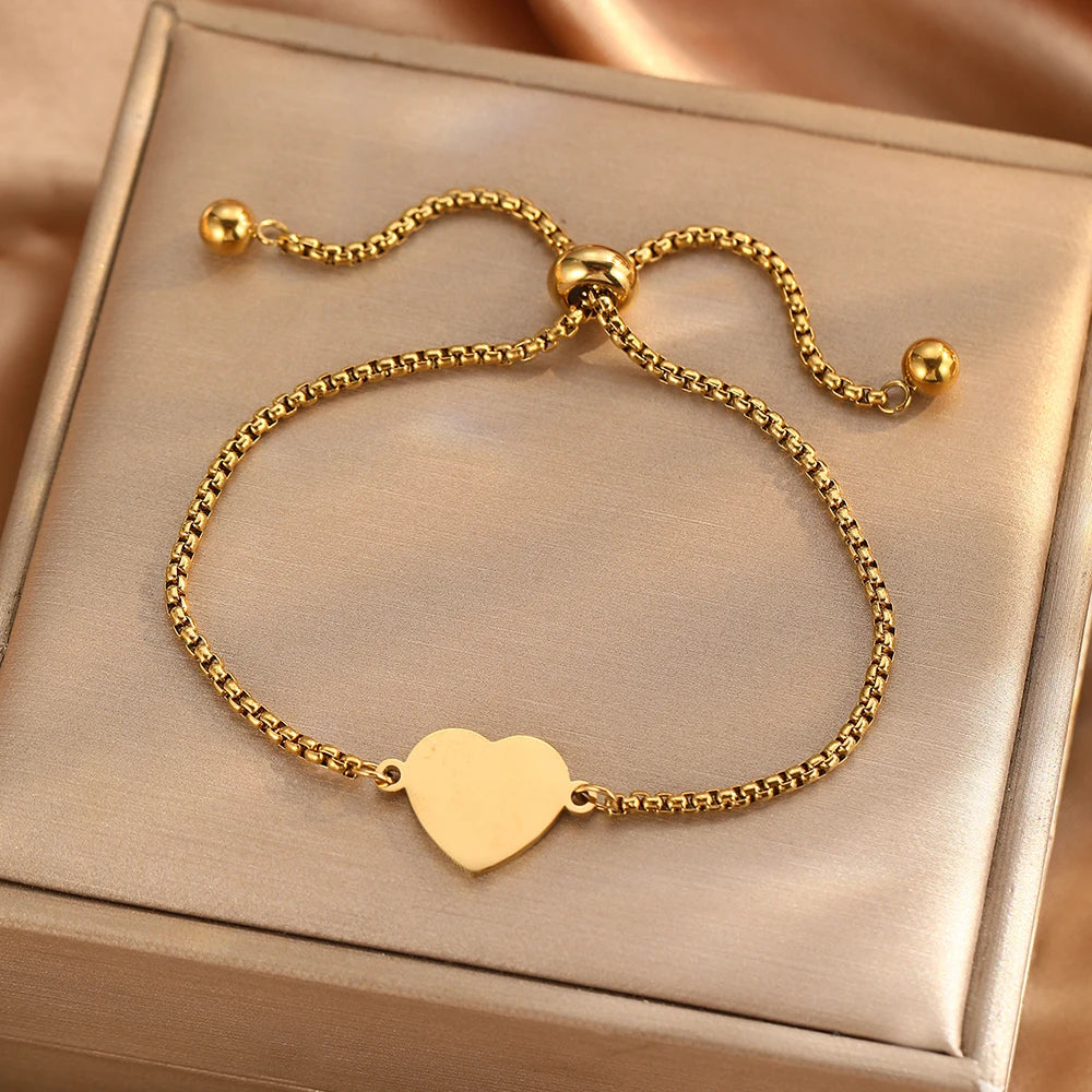 Mary Heart Pendant Bracelet