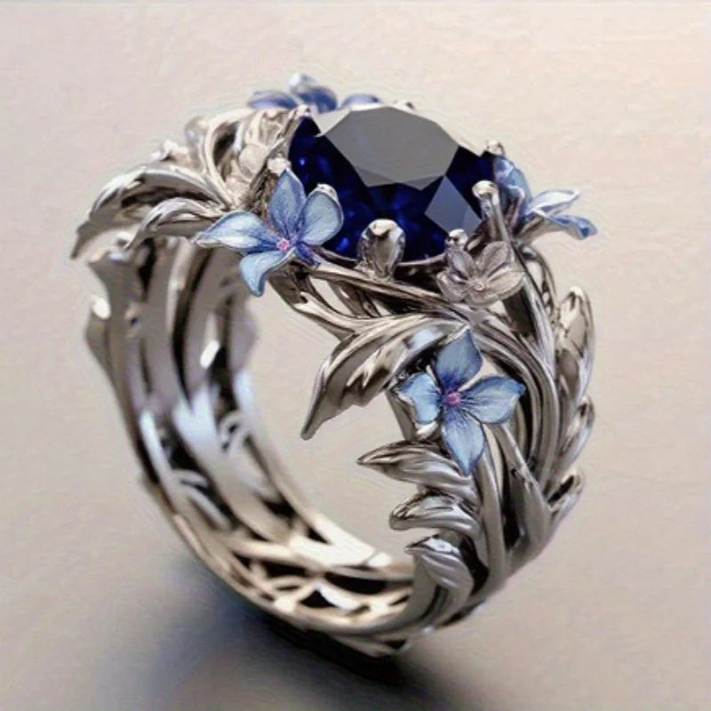 Iris Luxurious Ring