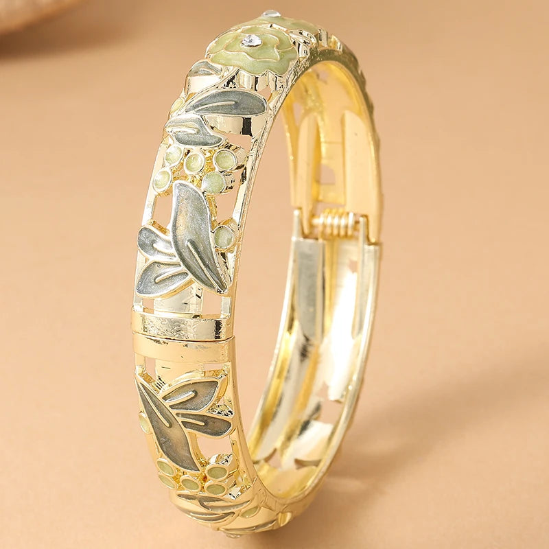 Maisha Floral Bangle