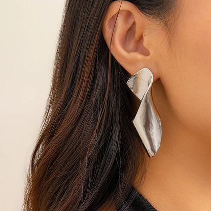 Ludovica Geometric Twisted Stud Earrings