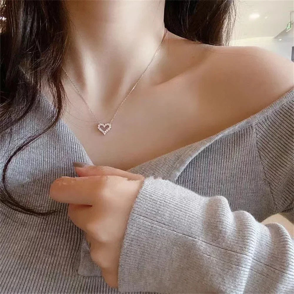 Kari Heart Pendant Necklace