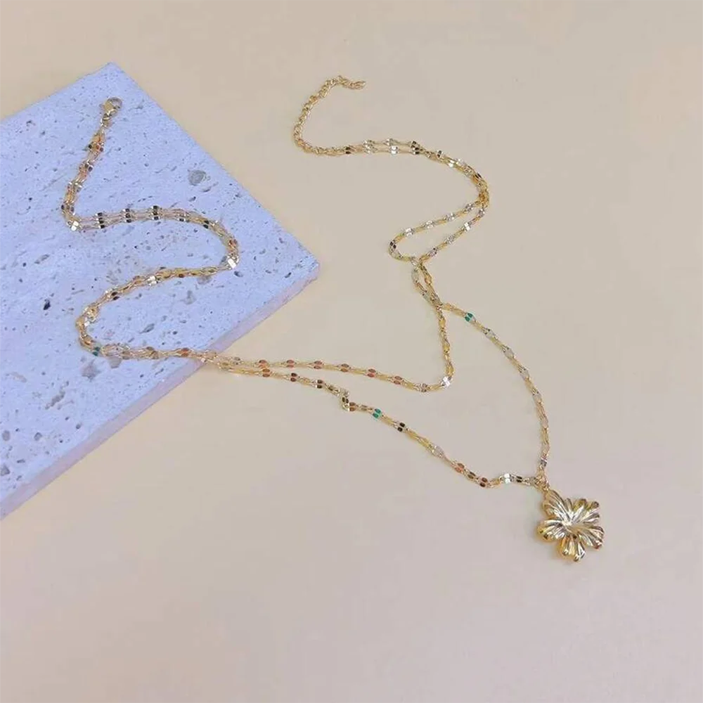 Alice Floral Double-Layer Pendant Necklace