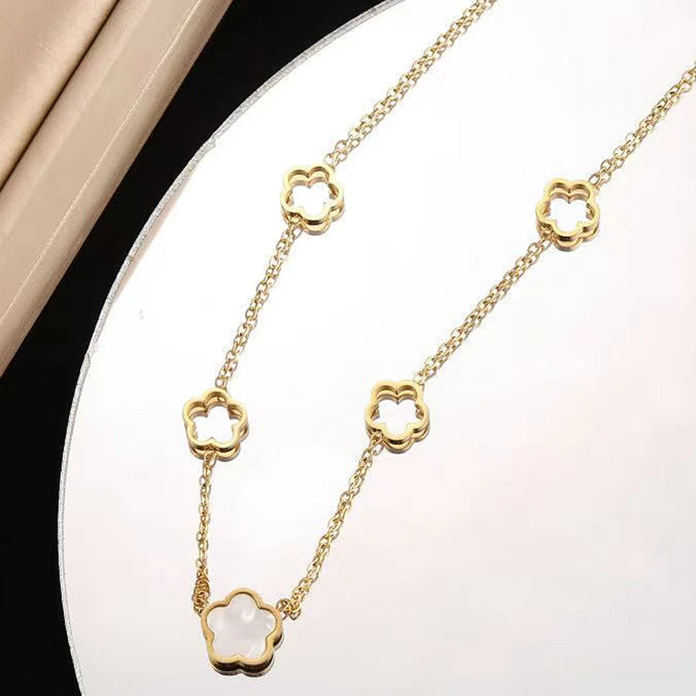 Poppy Flower Necklace