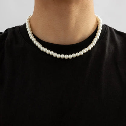 Finnegan Imitation Pearl Necklace