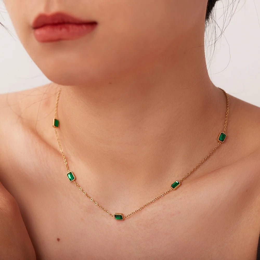 Jeslyn Necklace