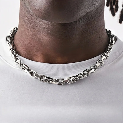 Max Chain Necklace