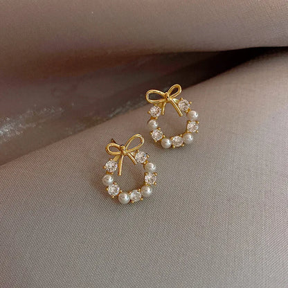 Jae Wreath Stud Earrings