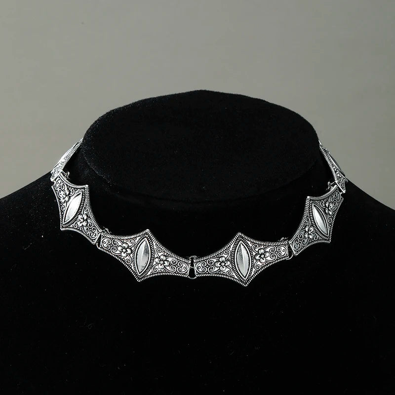 Nyx Necklace