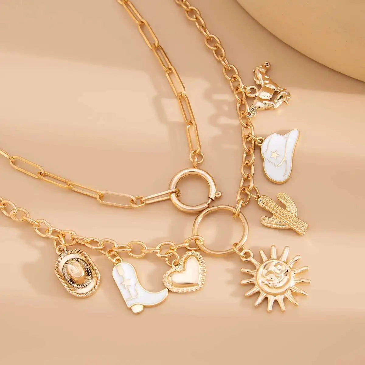 Eva Pendant Choker 2Pcs/Set