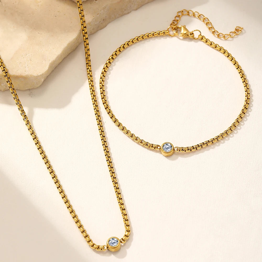 Nicky Single Pendant Necklace and Bracelet Set