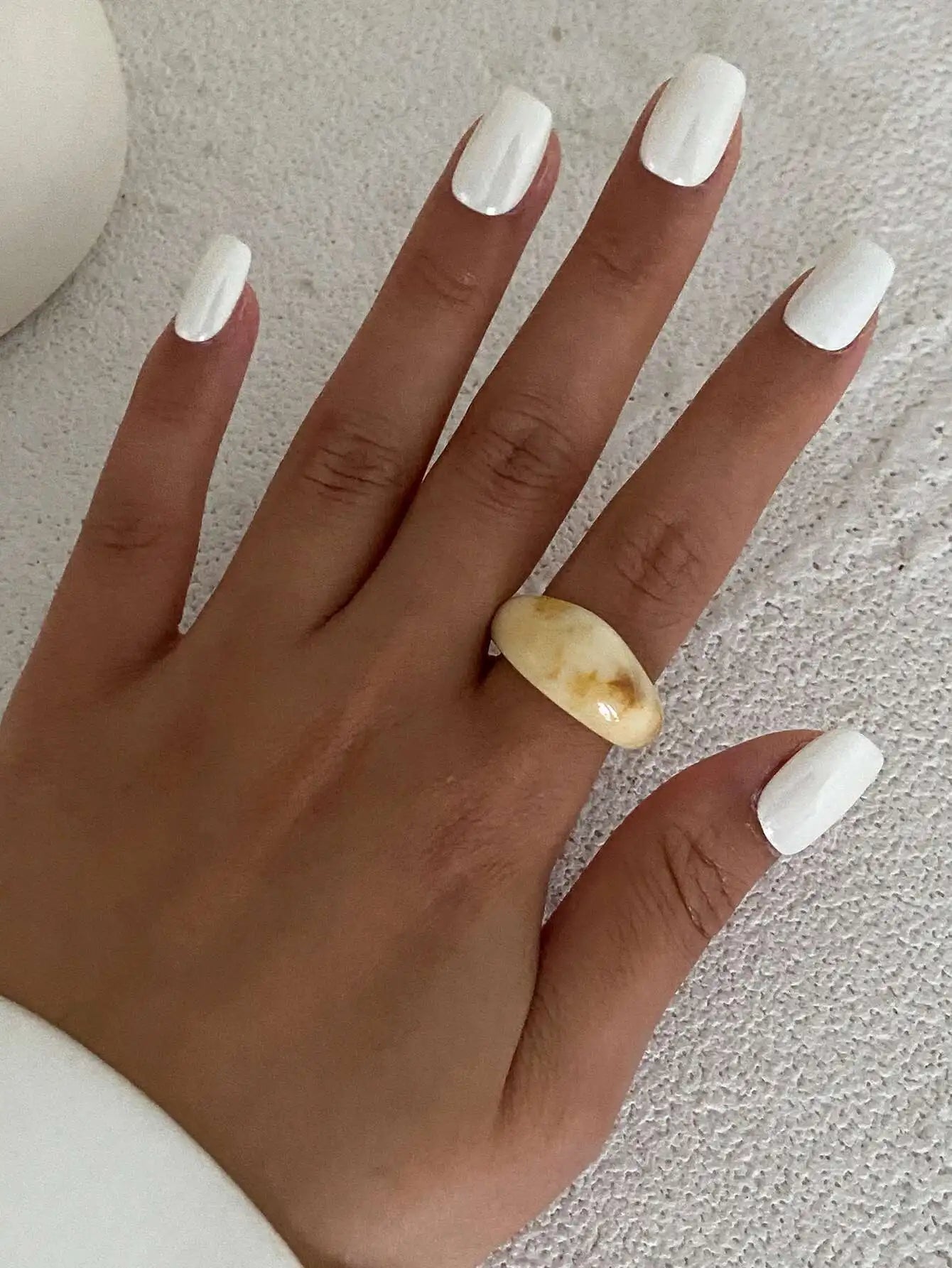 Willa Resin Ring