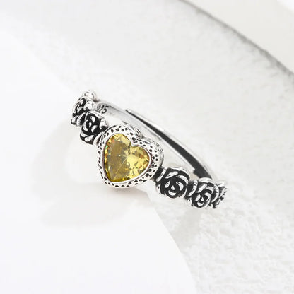 Raquel Heart Ring