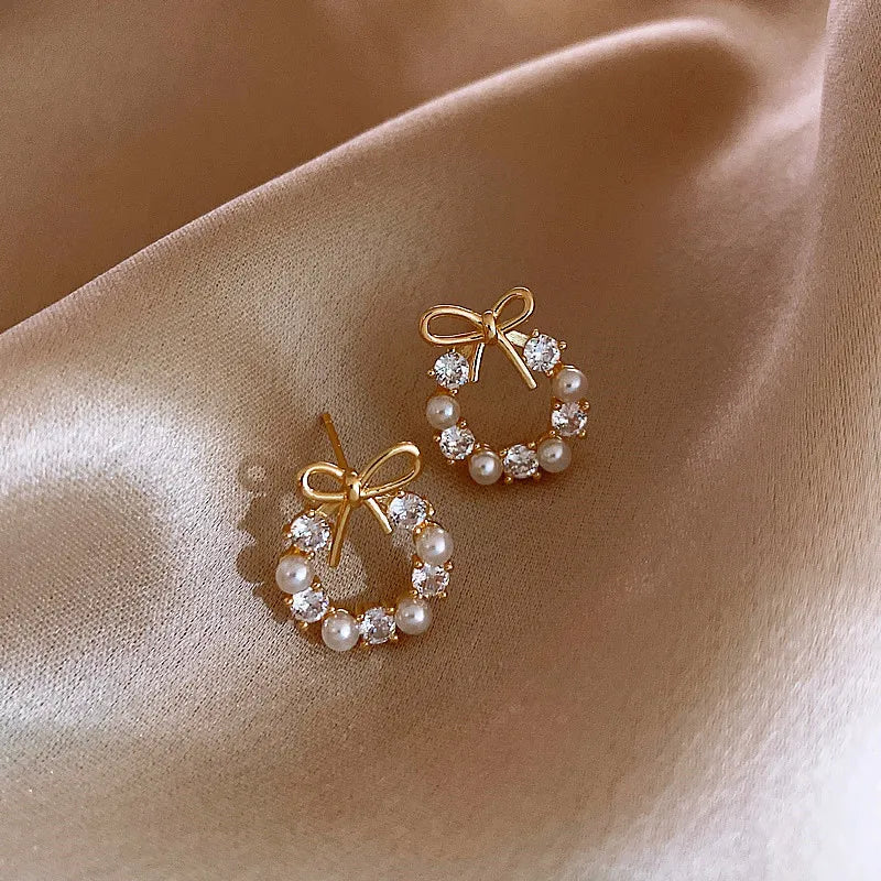 Jae Wreath Stud Earrings