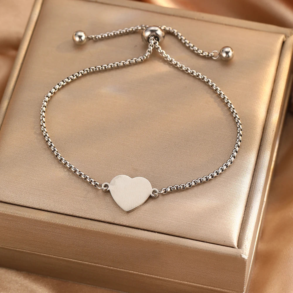 Mary Heart Pendant Bracelet