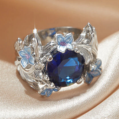 Iris Luxurious Ring