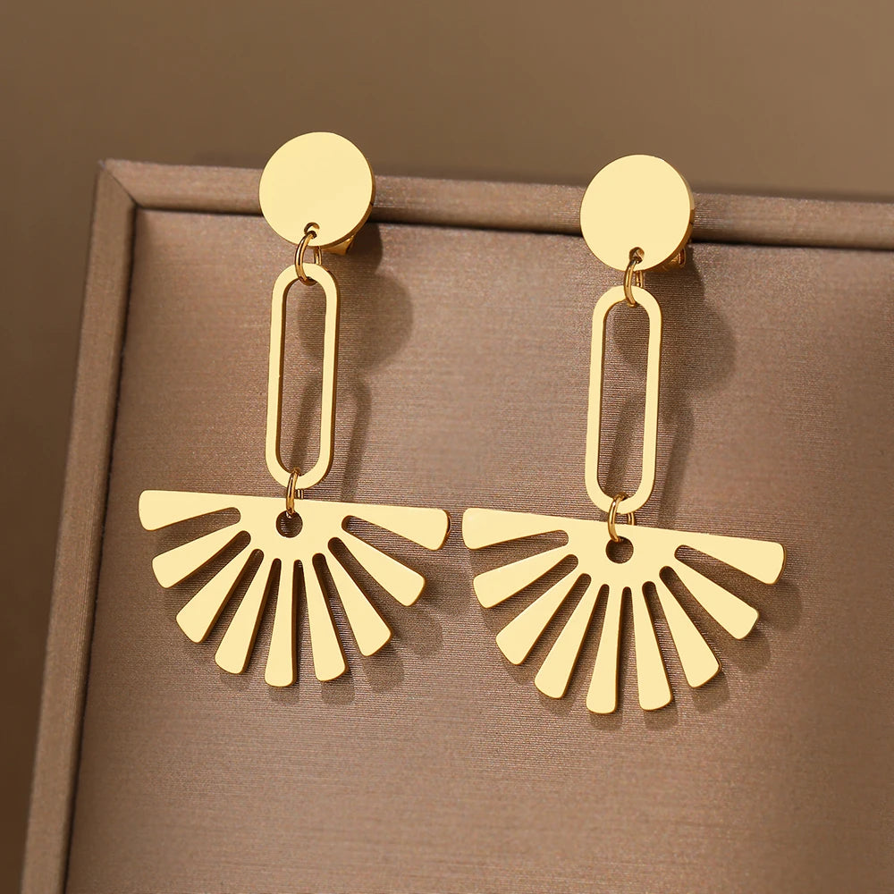 Paula Drop Earrings