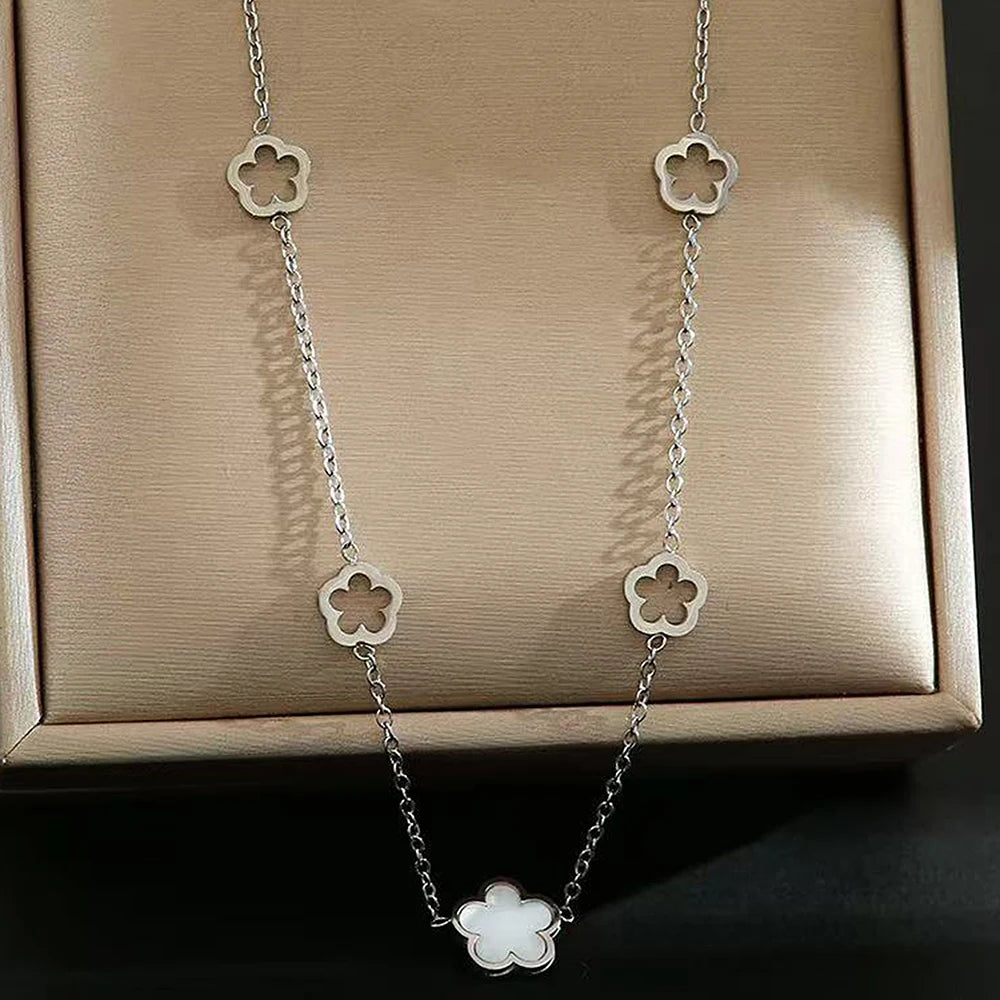 Poppy Flower Necklace