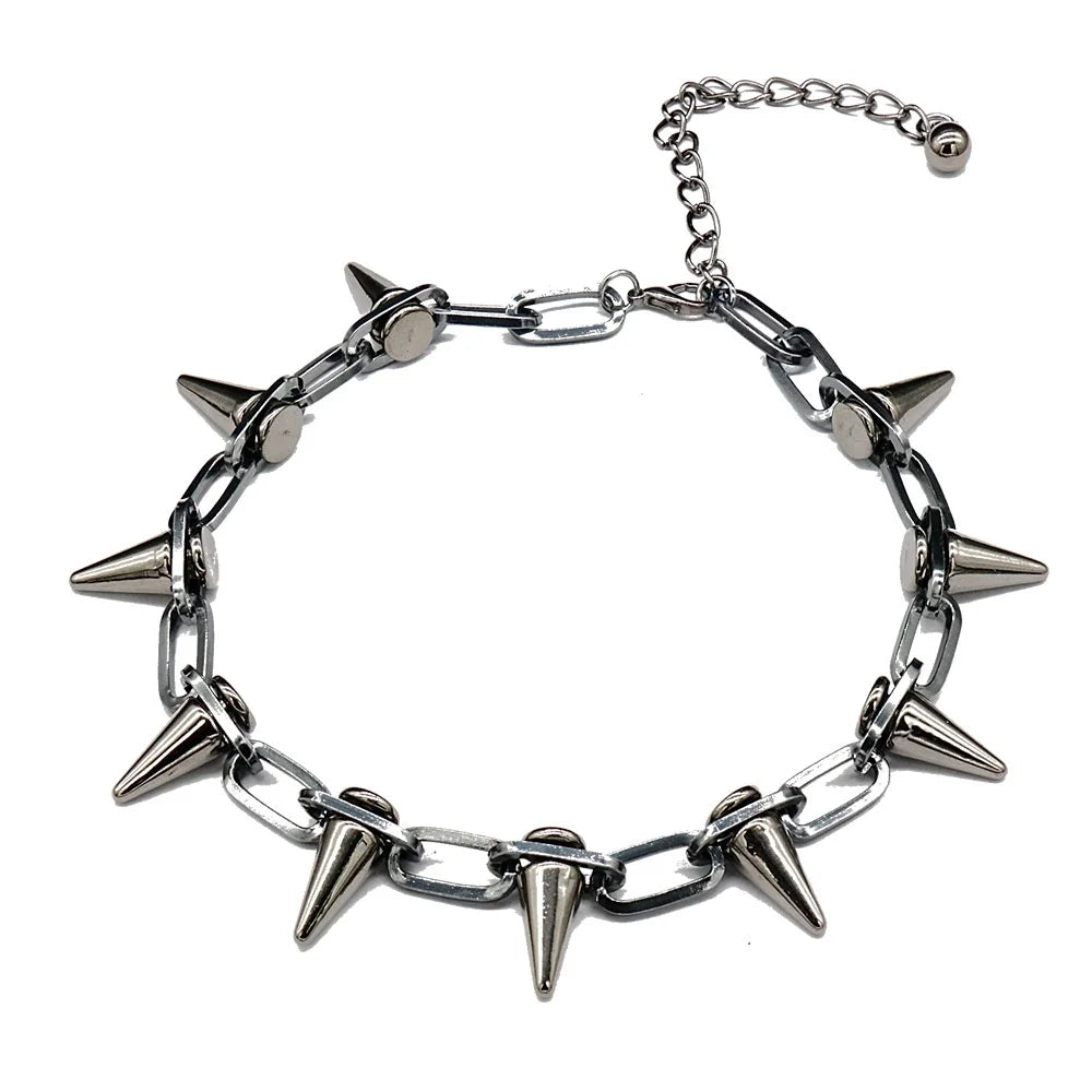 Asher Spiked Choker